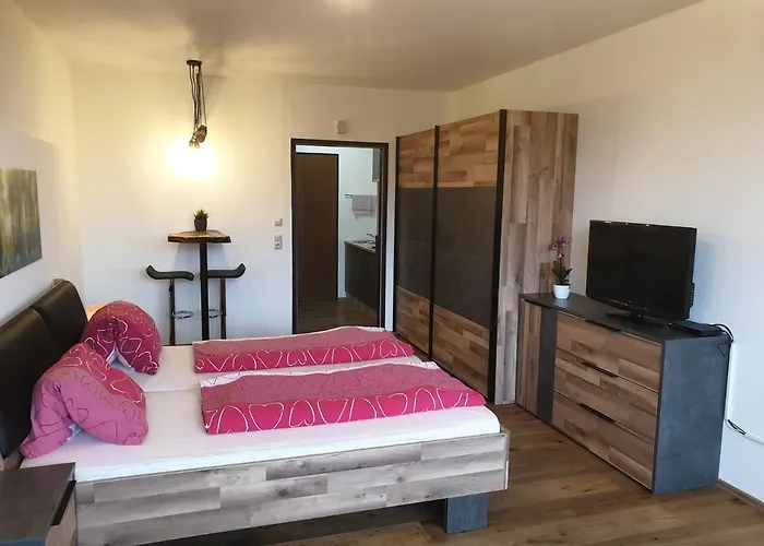 Noemi Bad Goisern am Hallstättersee